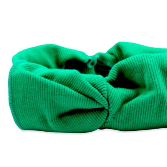 Trendy boutique Accessories - DARK GREEN RIBBON FABRIC HAIR BAND, NEW in package w/tags